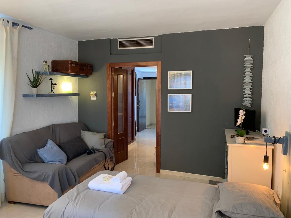 Apartamentos Rg Resitur セビリア エクステリア 写真