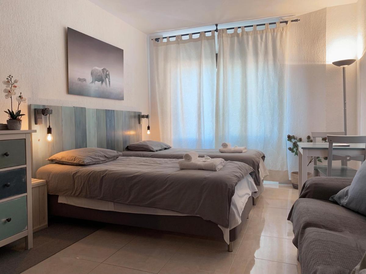 Apartamentos Rg Resitur セビリア エクステリア 写真