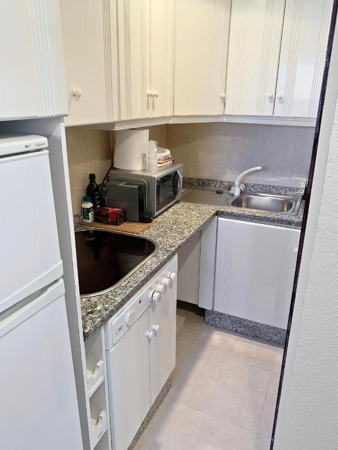 Apartamentos Rg Resitur セビリア エクステリア 写真